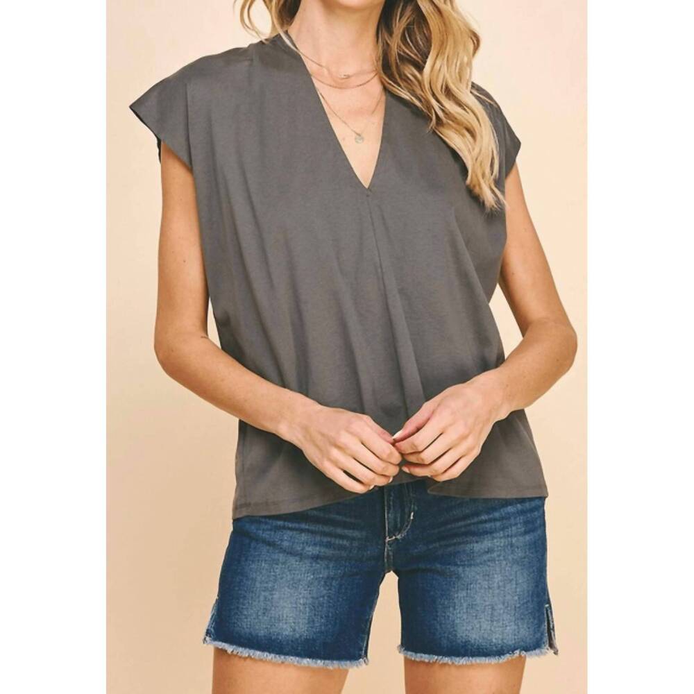 NEW PINCH oversized v neck blouse in grey